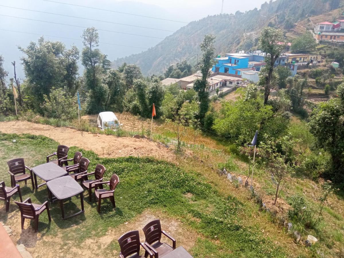 In Apple Estate Kanatal - Himalayan View Resort With Courteous Staff Exteriör bild