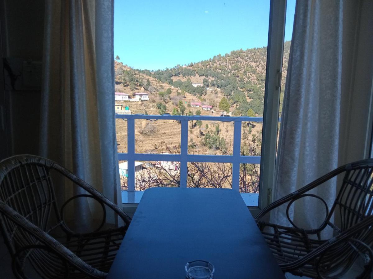 In Apple Estate Kanatal - Himalayan View Resort With Courteous Staff Exteriör bild