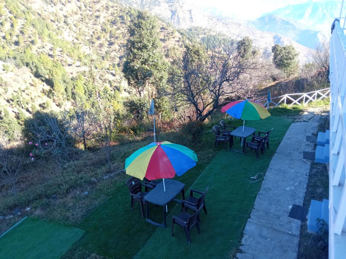 In Apple Estate Kanatal - Himalayan View Resort With Courteous Staff Exteriör bild