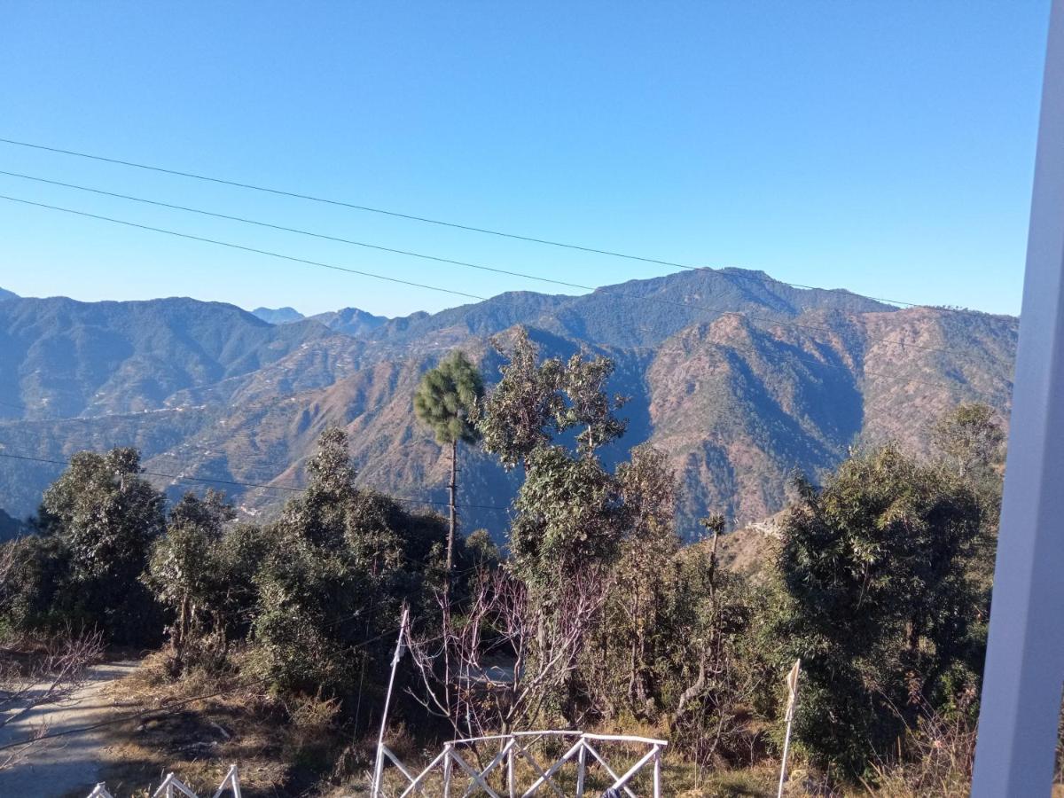In Apple Estate Kanatal - Himalayan View Resort With Courteous Staff Exteriör bild