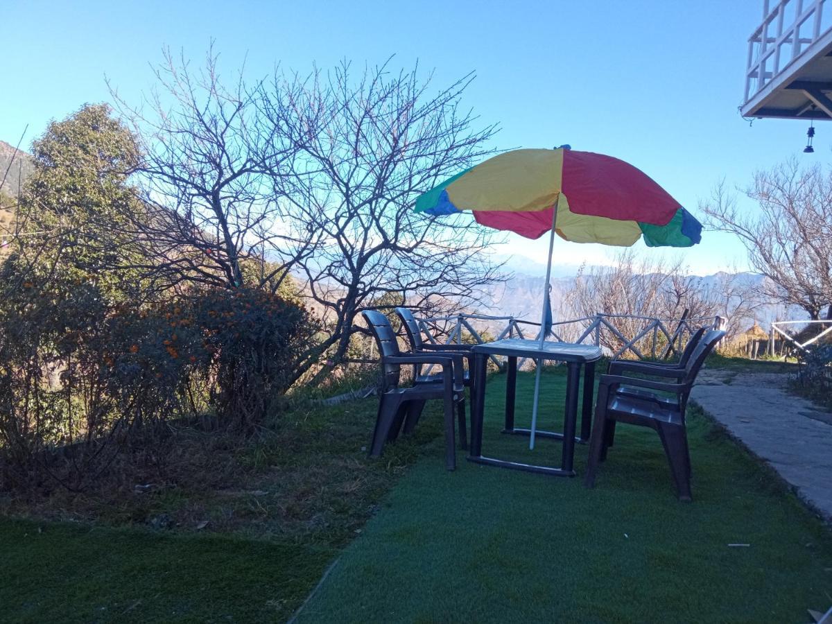In Apple Estate Kanatal - Himalayan View Resort With Courteous Staff Exteriör bild